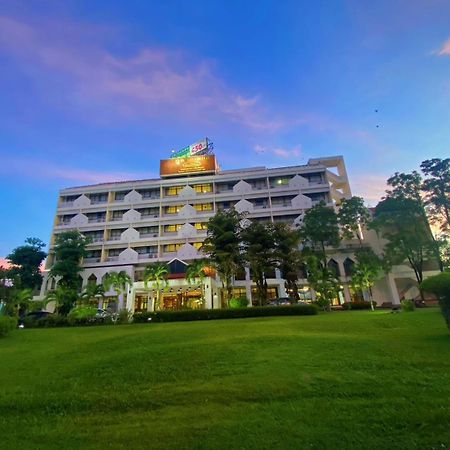 Phuphanplace Hotel Ban Phang Khwang Tai Extérieur photo