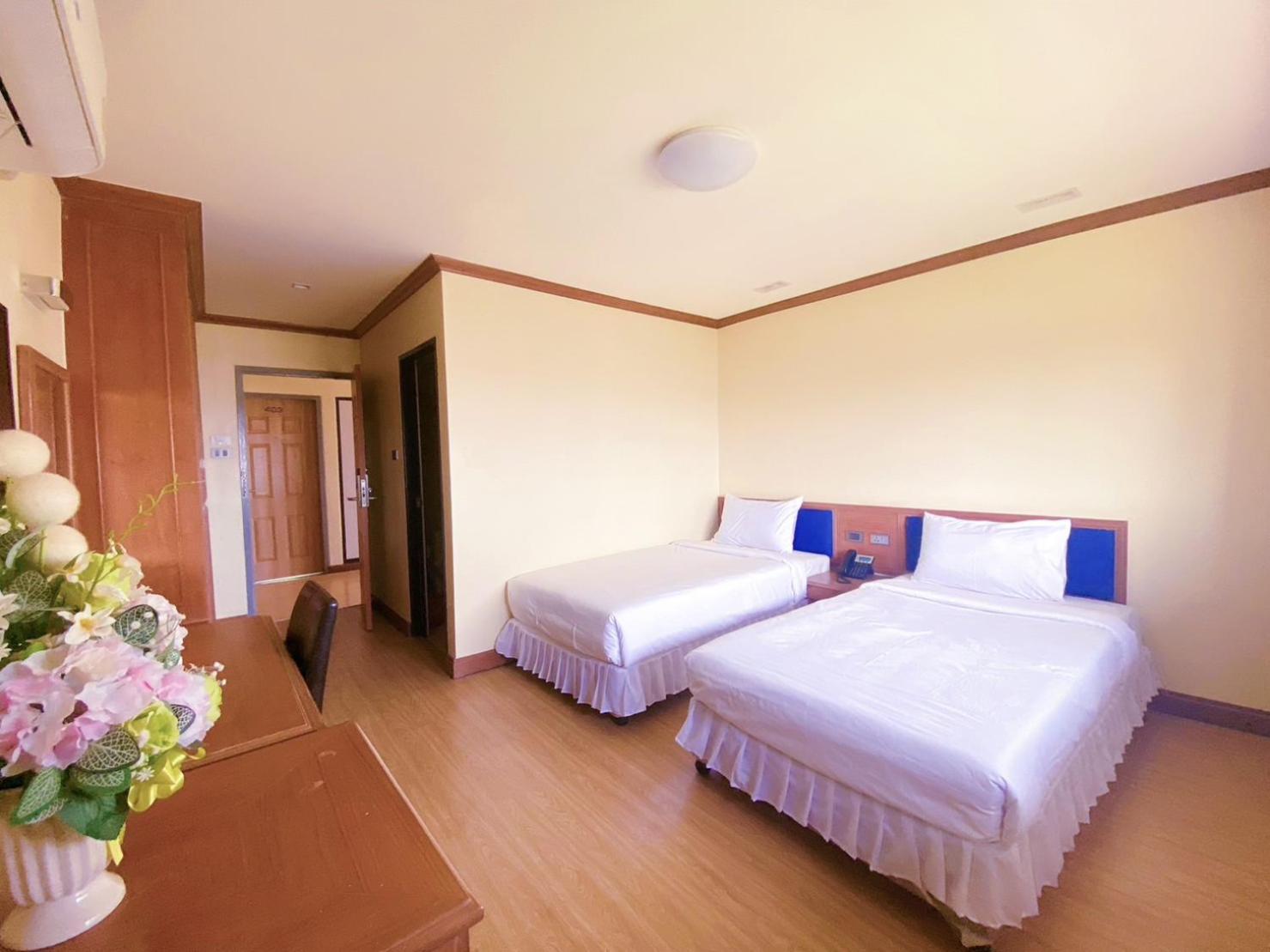 Phuphanplace Hotel Ban Phang Khwang Tai Extérieur photo